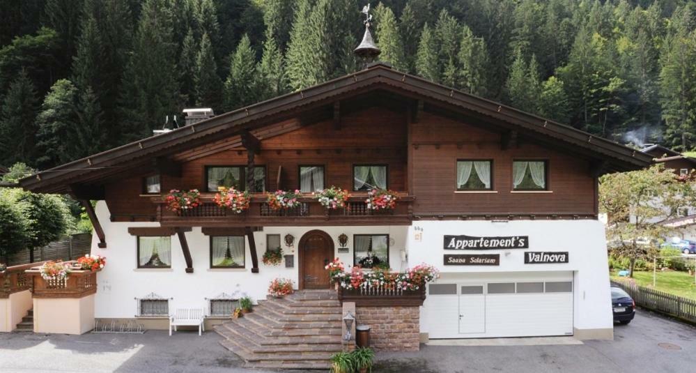 Appartment Valnova / Barga Partenen Exteriör bild